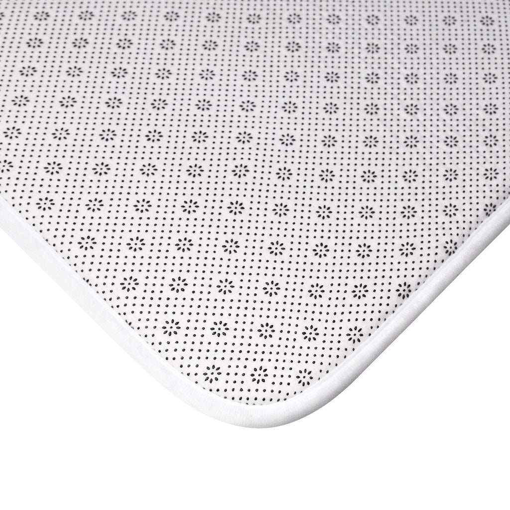 Bria Katherine Decorative Cream Bath Mat