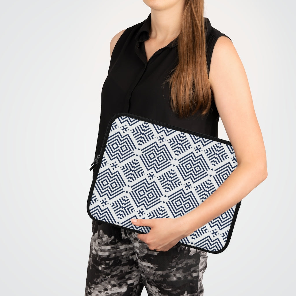 Bria Katherine Geometric Print Laptop Sleeve