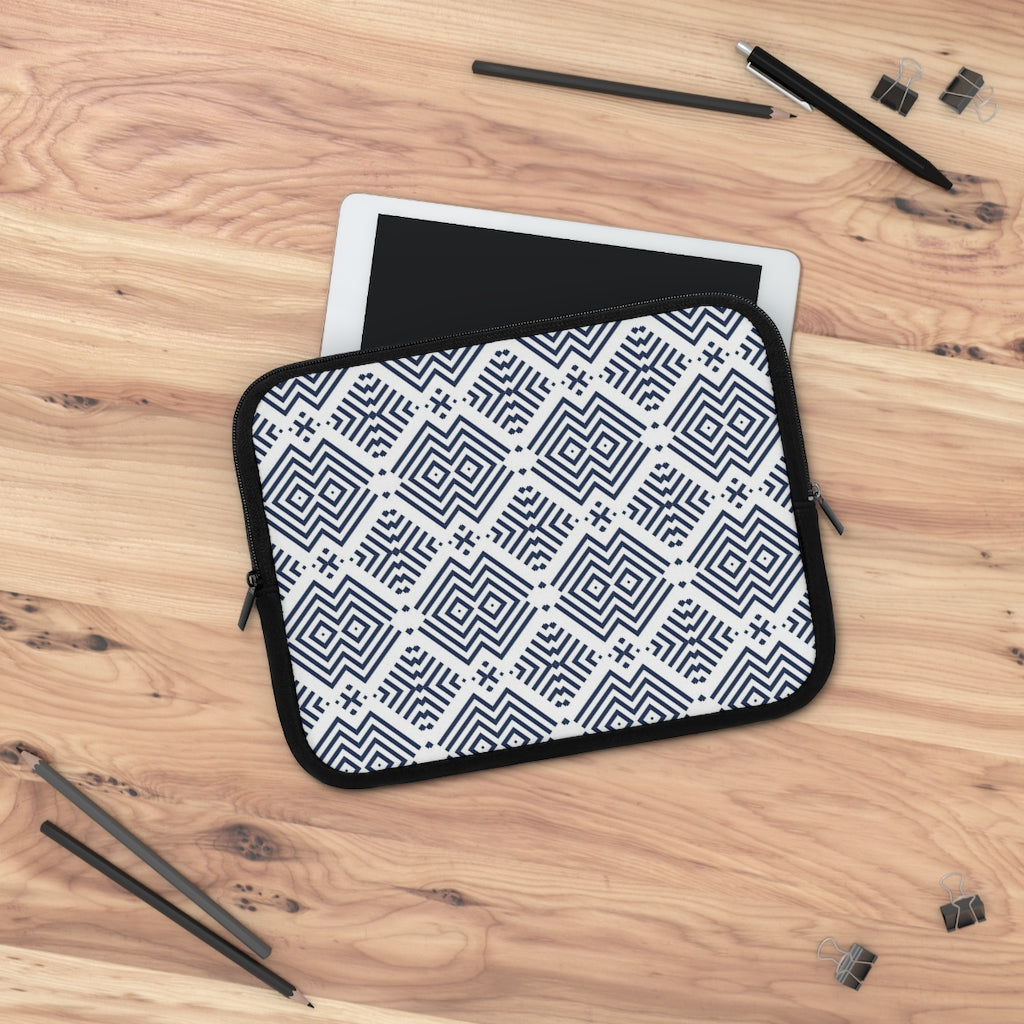 Bria Katherine Geometric Print Laptop Sleeve