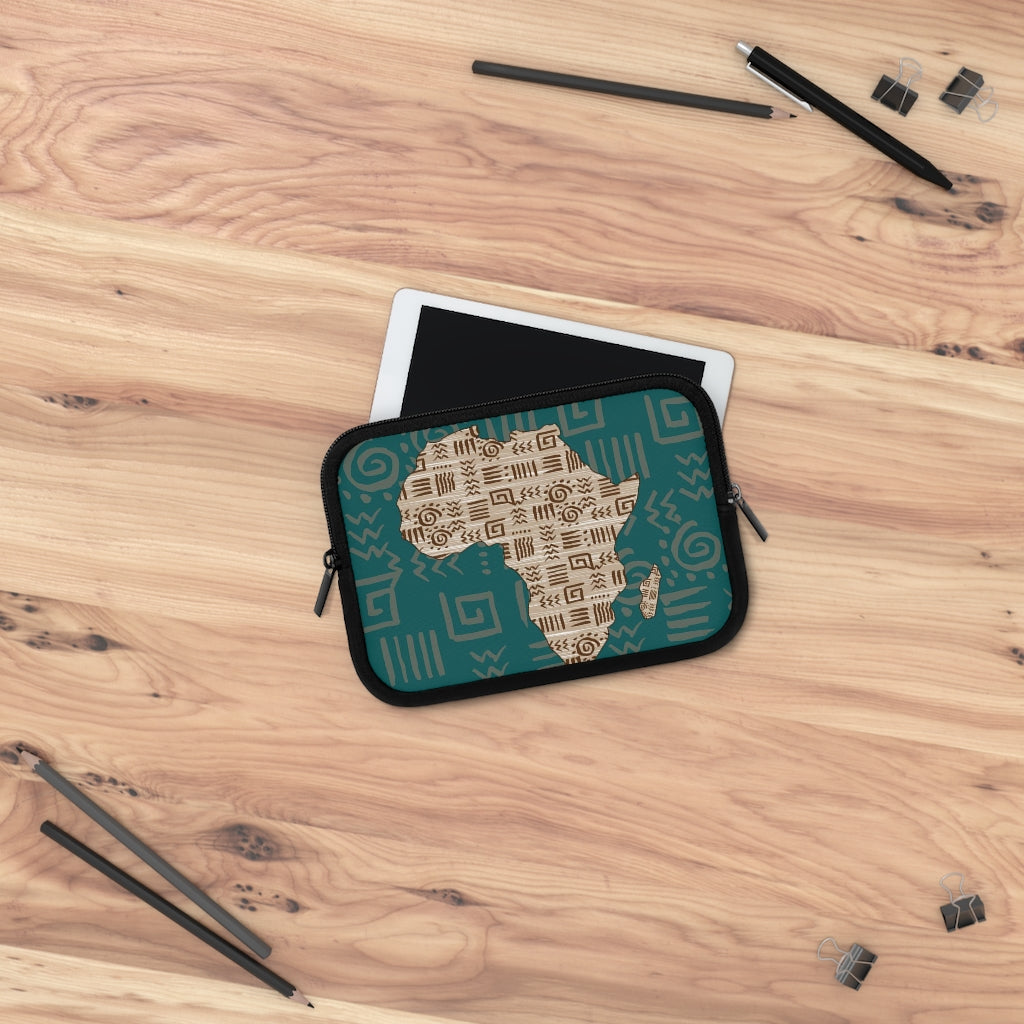 Bria Katherine Decorative Laptop Sleeve